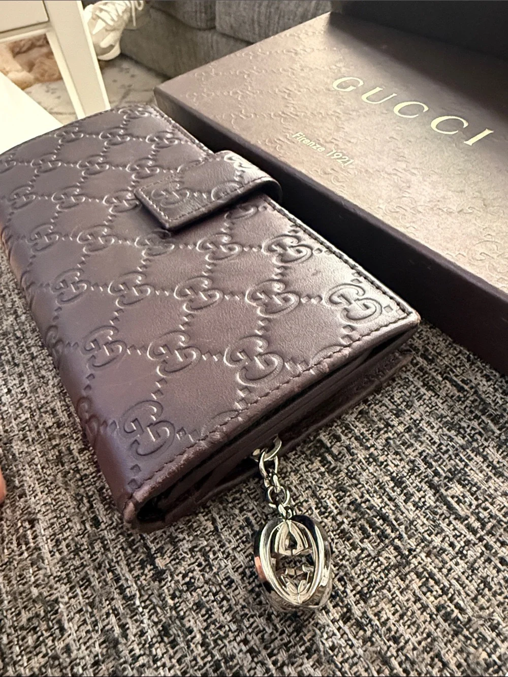 Gucci Embossed Interlocking G Long Wallet in Deep Brown - Picture 4 of 4